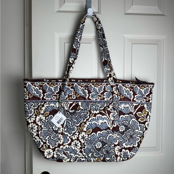 NWT Vera Bradley Miller Bag - Slate Blooms 10141-062 Retired Pattern LAST ONE - Picture 1 of 8